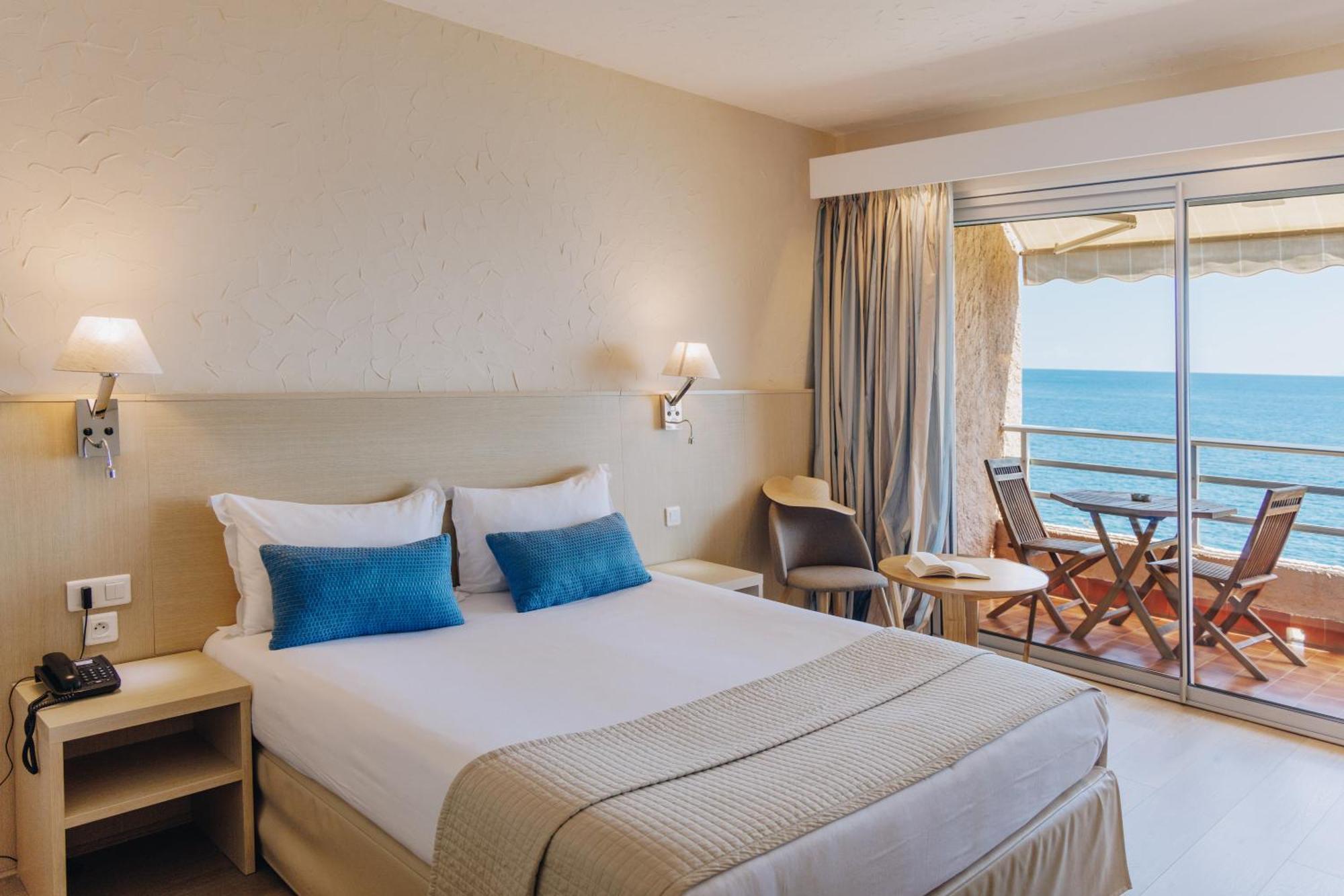Alivi Hotel Ville-di-Pietrabugno Ngoại thất bức ảnh