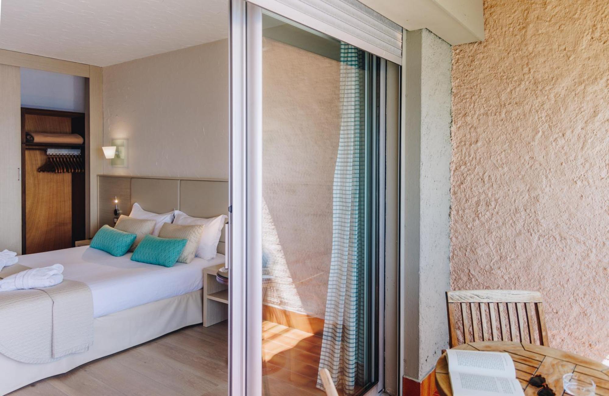Alivi Hotel Ville-di-Pietrabugno Ngoại thất bức ảnh