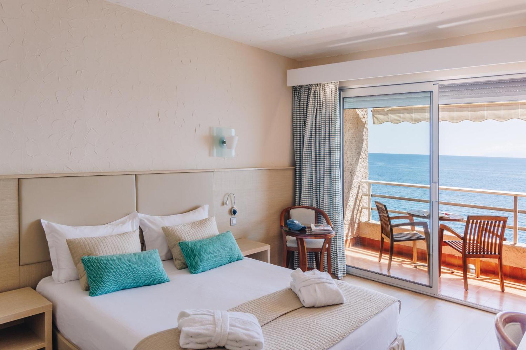 Alivi Hotel Ville-di-Pietrabugno Ngoại thất bức ảnh